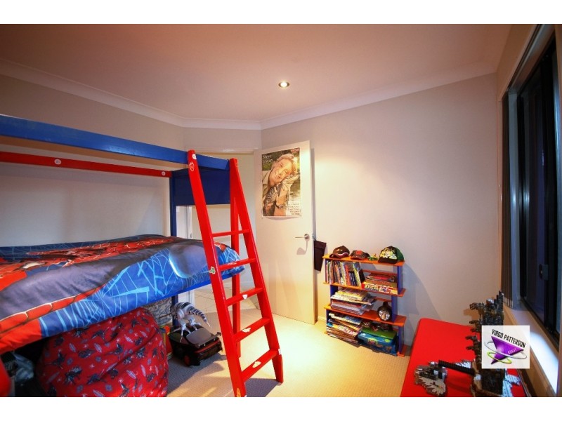 2/106 Glade Drive, Gaven QLD 4211