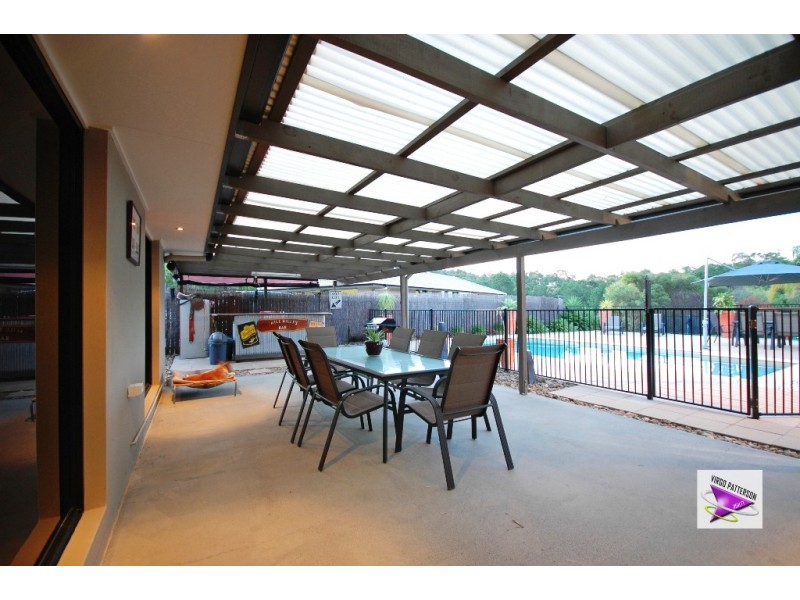 2/106 Glade Drive, Gaven QLD 4211