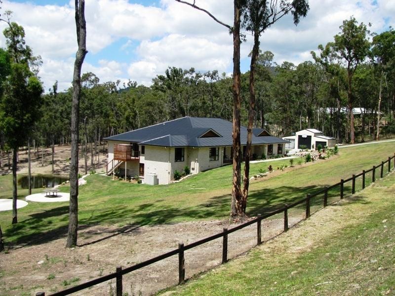 59 Crystal Creek Rd, Willow Vale QLD 4209