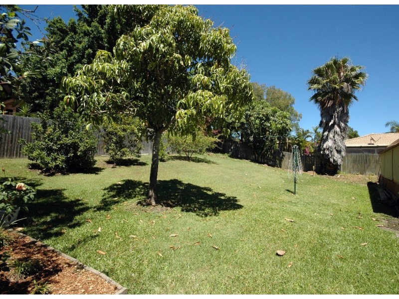 32 Alexander Drive, Highland Park QLD 4211