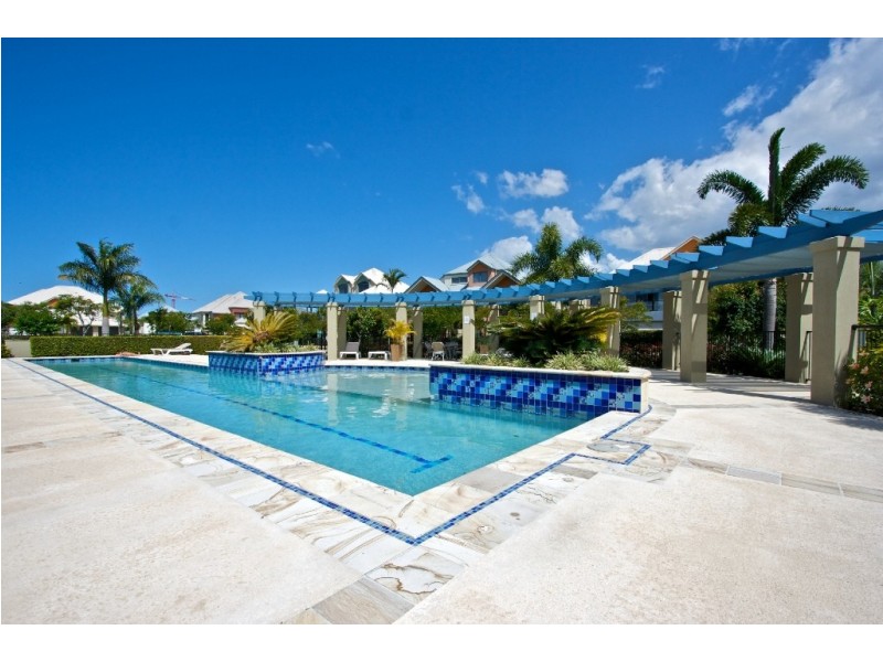 2056/1 The Vistas Drive, Carrara QLD 4211