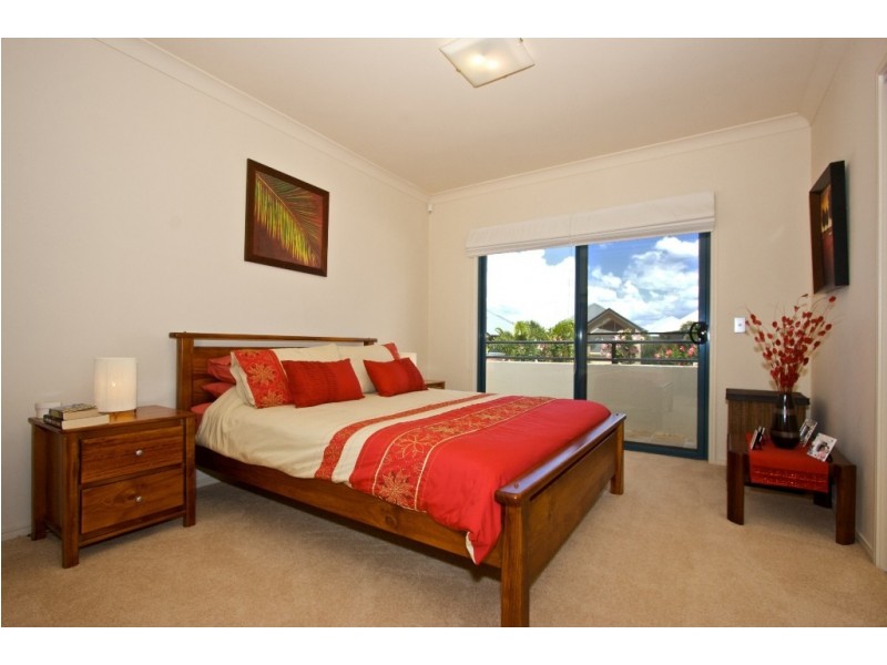 2056/1 The Vistas Drive, Carrara QLD 4211