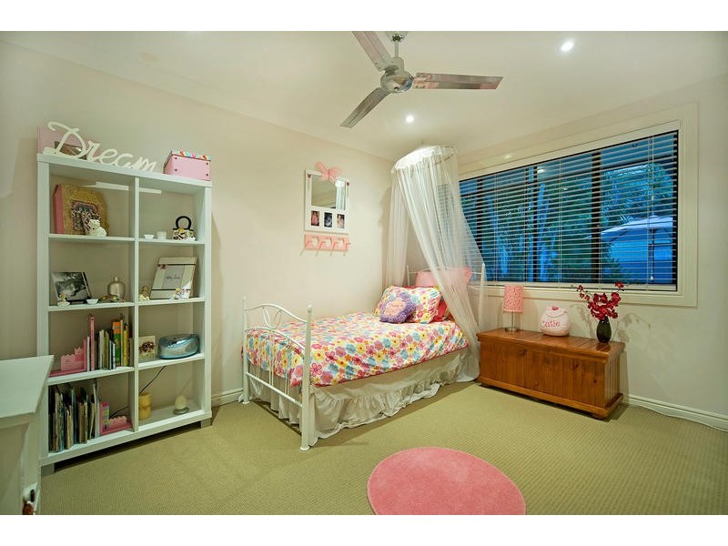 94 Columbus Drive, Hollywell QLD 4216