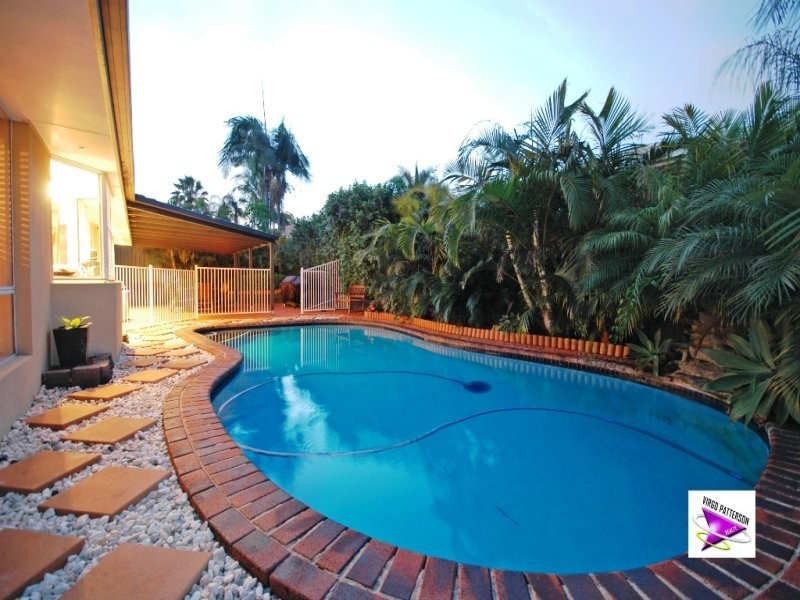 3 Collingwood Court, Arundel QLD 4214
