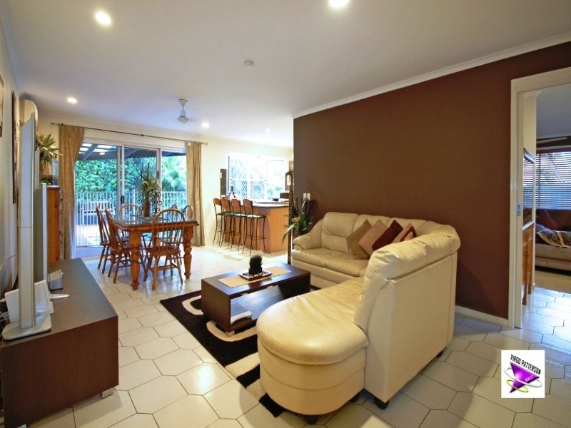 3 Collingwood Court, Arundel QLD 4214