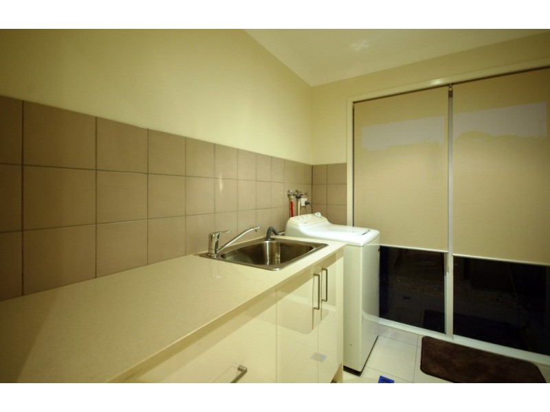 4 Lamb Street, Broadbeach Waters QLD 4218