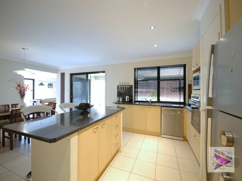 24 Wellers Street, Pacific Pines QLD 4211