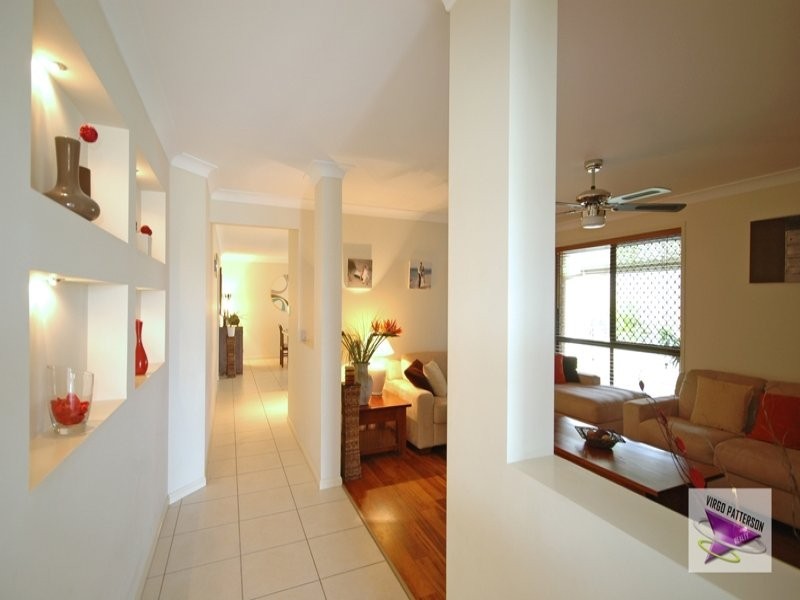 24 Wellers Street, Pacific Pines QLD 4211