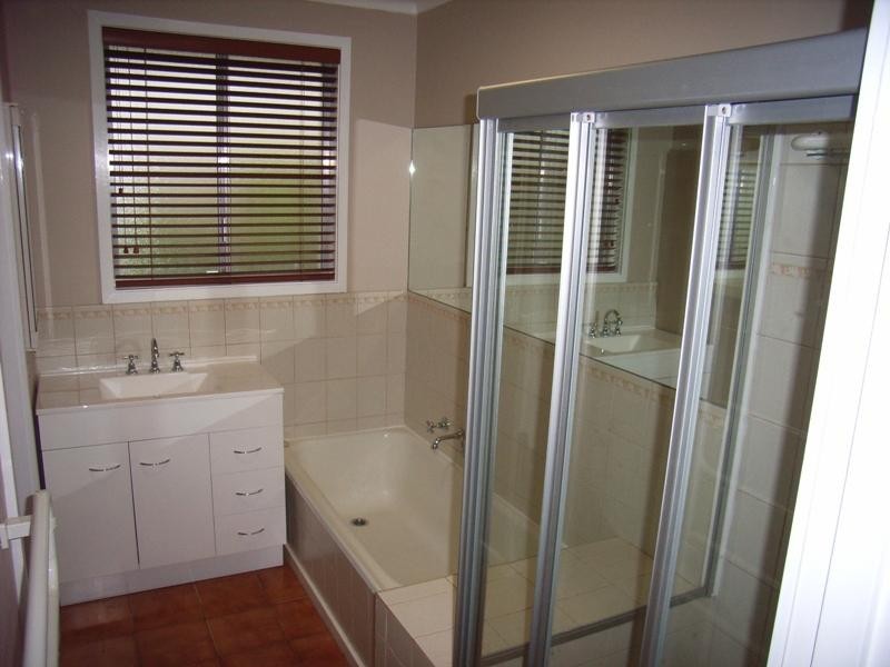 18 Hanley Street, Narre Warren VIC 3805