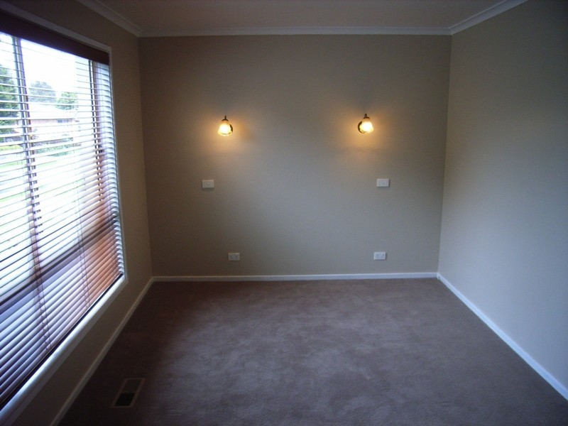 18 Hanley Street, Narre Warren VIC 3805