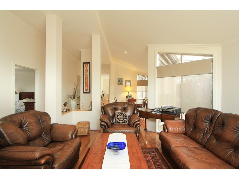 11 Ryelands Drive,, Narre Warren VIC 3805