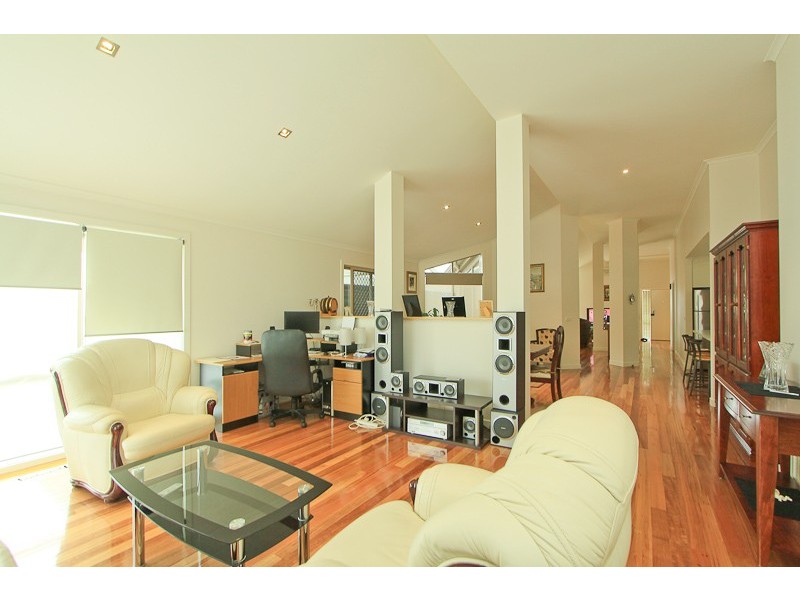 11 Ryelands Drive,, Narre Warren VIC 3805