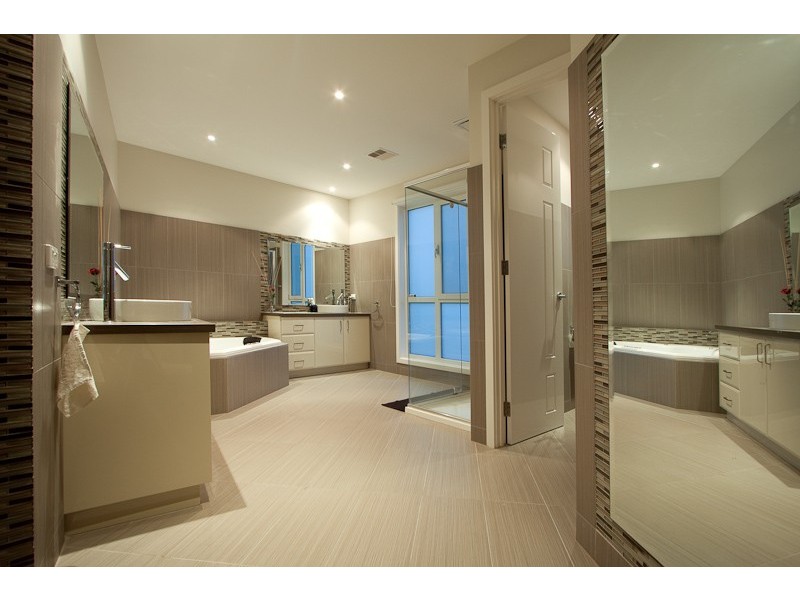 10 The Elms, Narre Warren VIC 3805