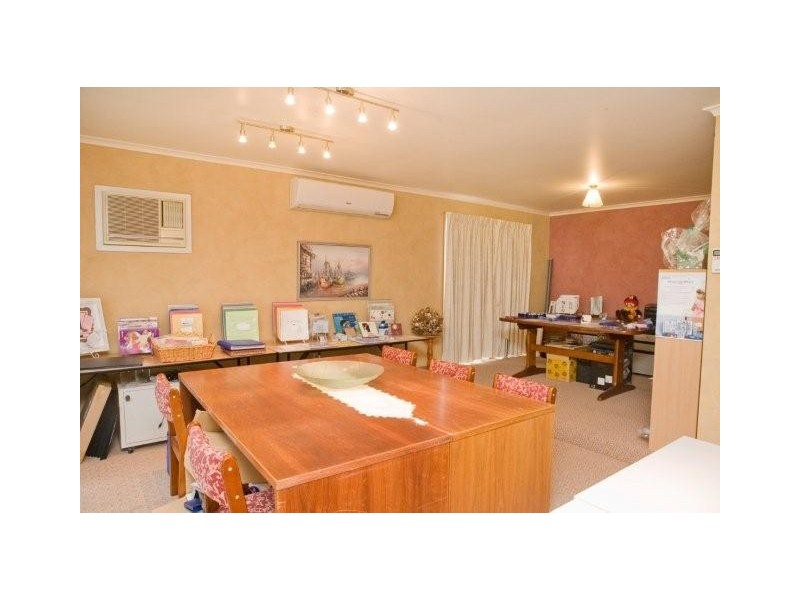 15 Wallowa Crescent, Narre Warren VIC 3805