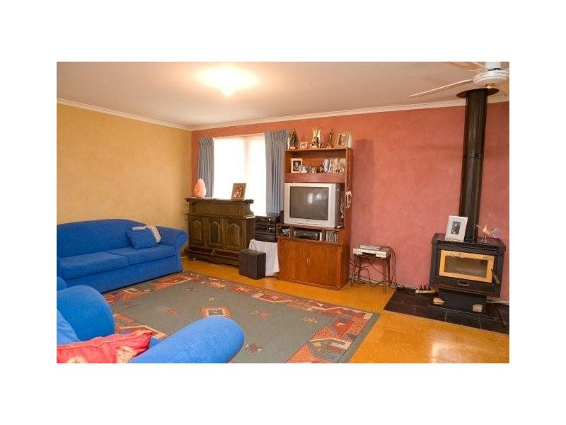 15 Wallowa Crescent, Narre Warren VIC 3805