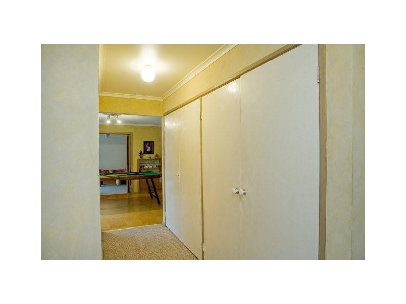 15 Wallowa Crescent, Narre Warren VIC 3805