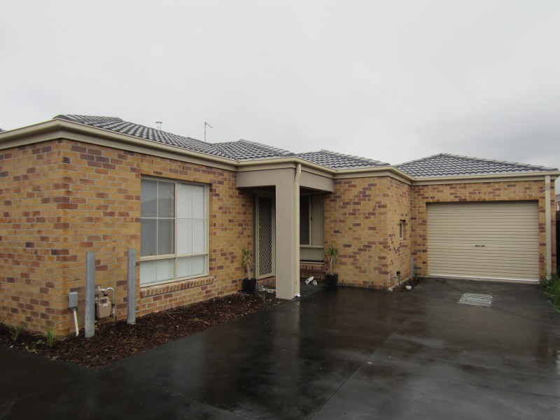 B/66 Golf Links Road, Berwick VIC 3806