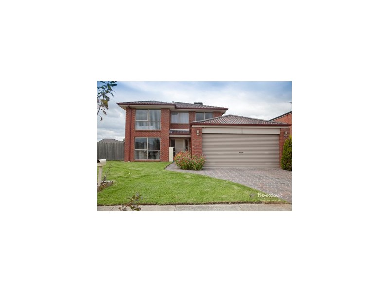 12 Blake Street, Berwick VIC 3806