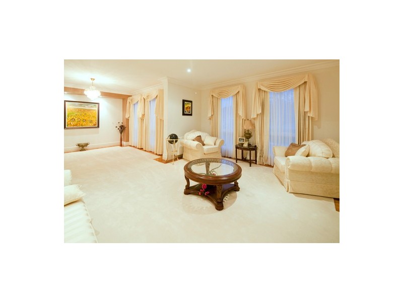 91 Crawley Road, Narre Warren North VIC 3804