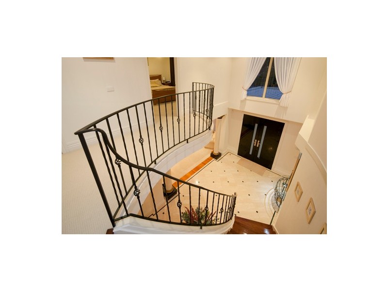 91 Crawley Road, Narre Warren North VIC 3804