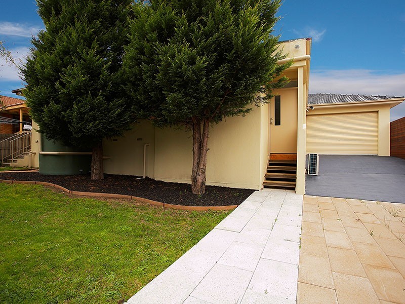 33 Ohio Cres, Narre Warren VIC 3805