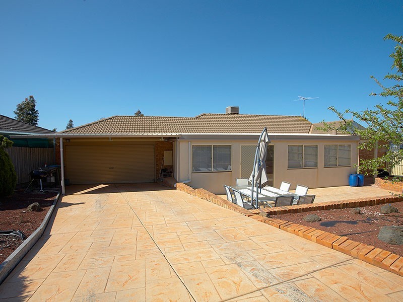 6 Wilkes Street, Narre Warren VIC 3805