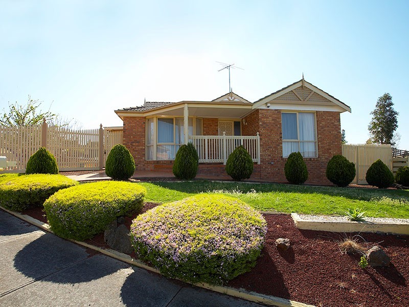 6 Wilkes Street, Narre Warren VIC 3805