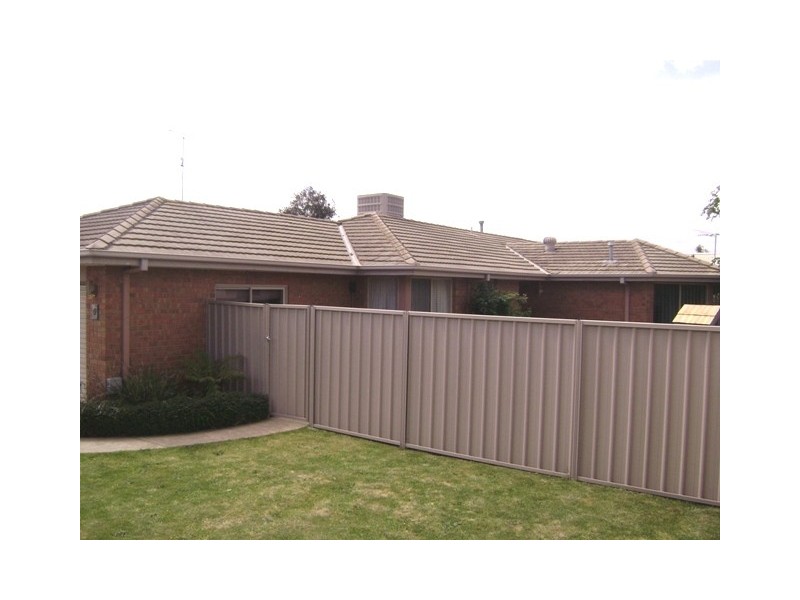 6 Baringa Park Deive, Narre Warren South VIC 3805