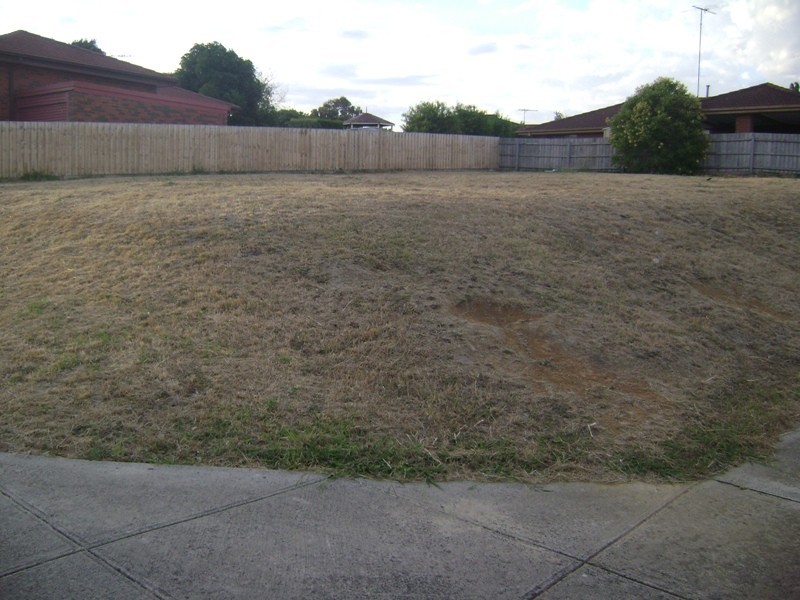 80 Fleetwood Drive, Narre Warren VIC 3805