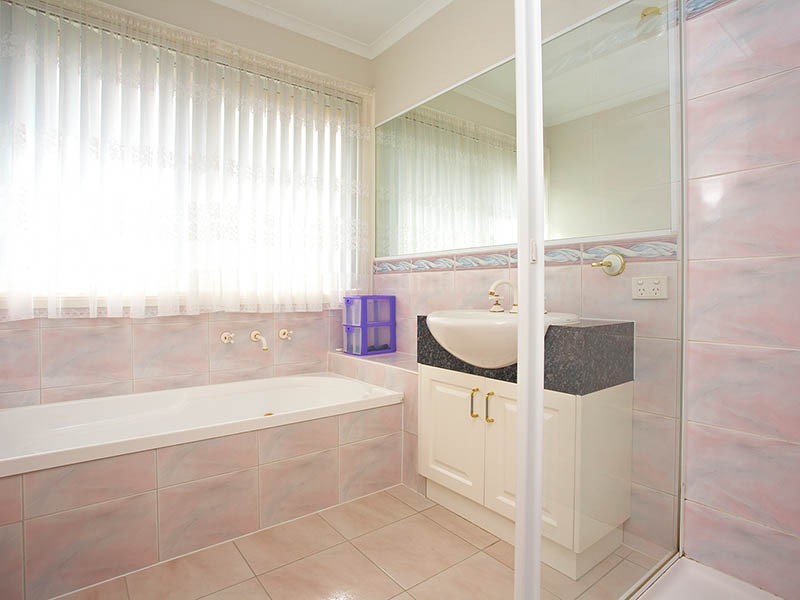 Endeavour Hills VIC 3802