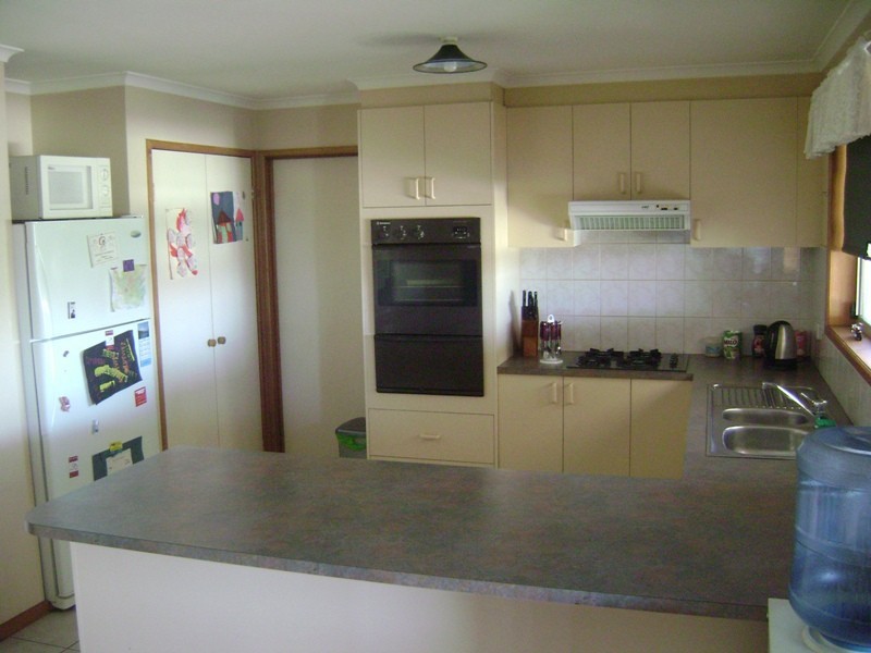 13 Culcairn Court, Narre Warren South VIC 3805
