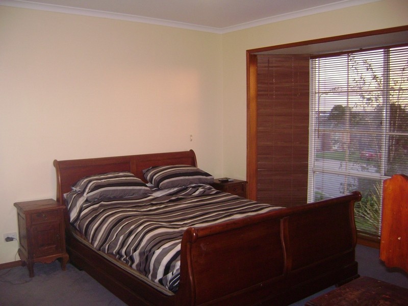 15 Janson Close, Narre Warren South VIC 3805