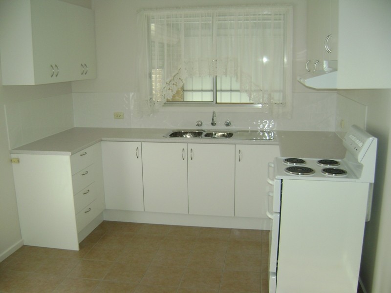 1/92 Menzies Way, Dandenong North VIC 3175