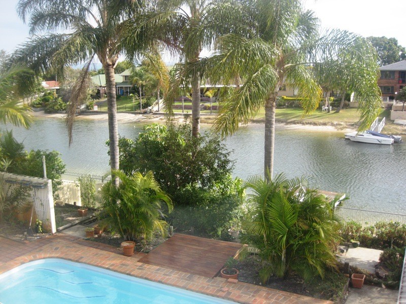 14 Verdichio, Mermaid Waters QLD 4218