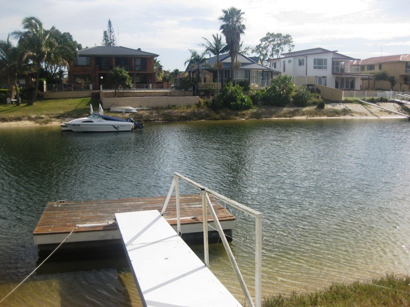 14 Verdichio, Mermaid Waters QLD 4218