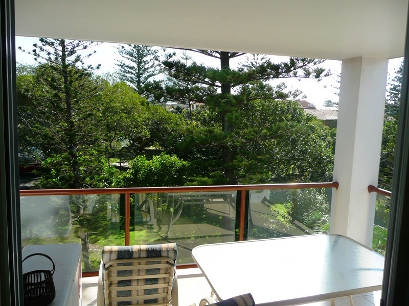45 Montana Rd, Mermaid Beach QLD 4218