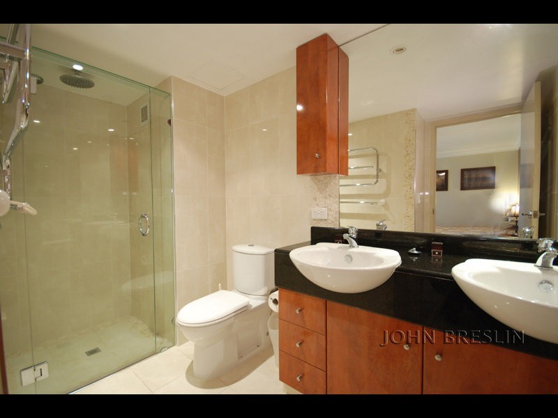 24/60 Goodwin Tce, Burleigh Heads QLD 4220