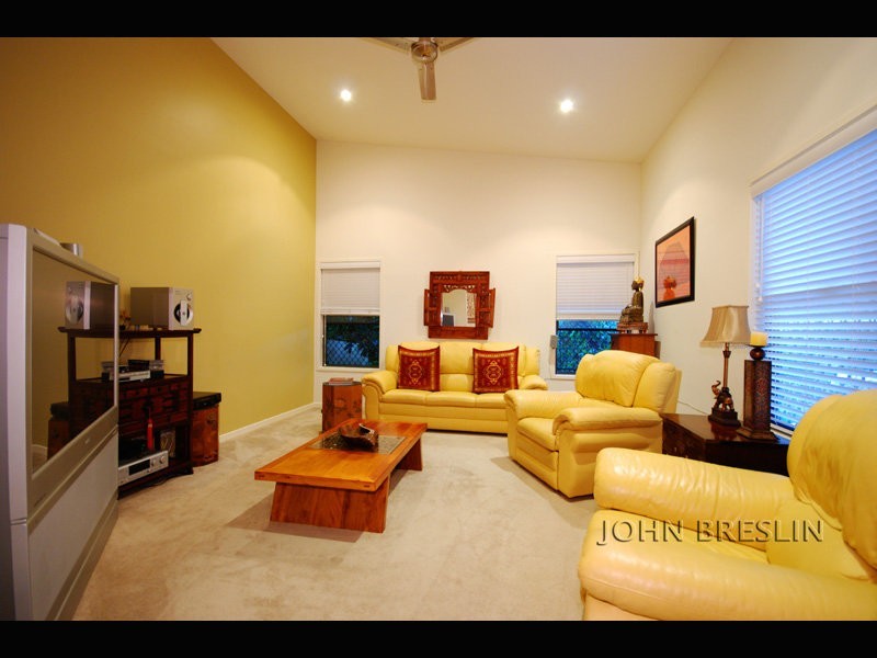 1 Grove Creek Close, Reedy Creek QLD 4227