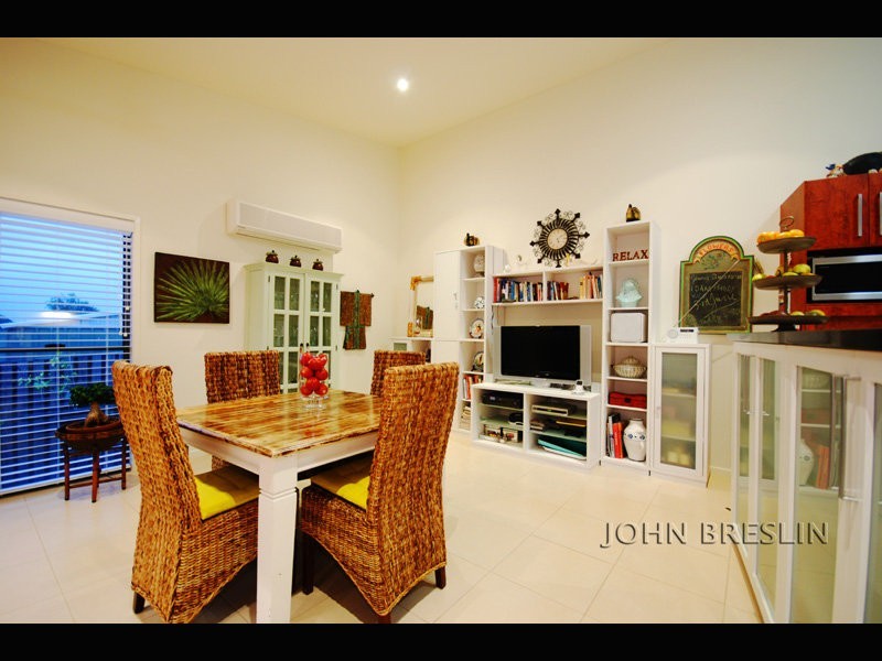 1 Grove Creek Close, Reedy Creek QLD 4227