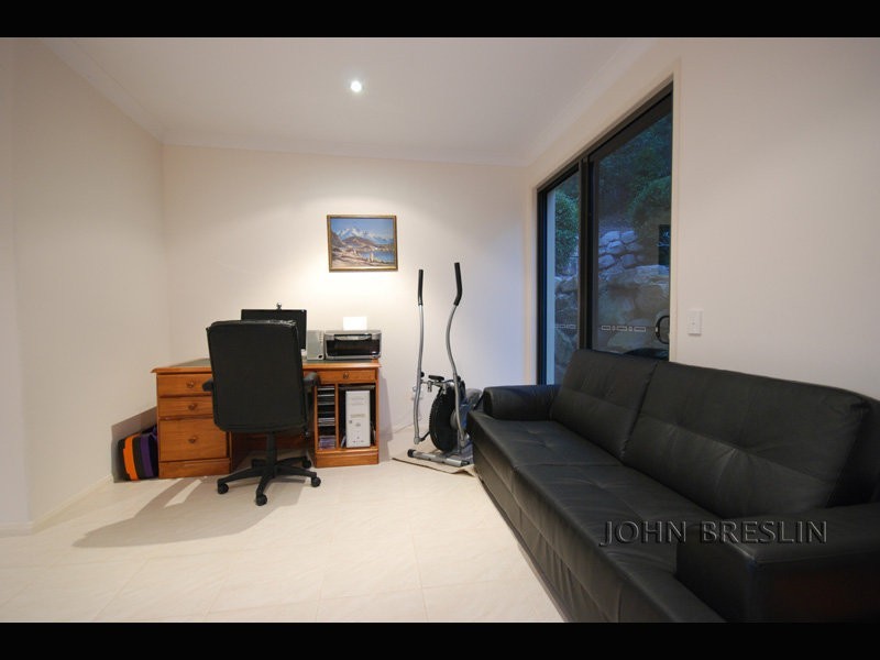 34 Grove Creek Close, Reedy Creek QLD 4227