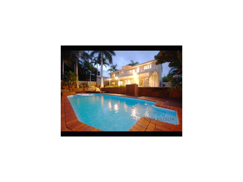 8 Sandringham, Robina QLD 4226