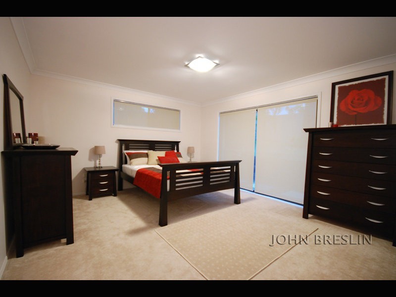 8 Sandringham, Robina QLD 4226