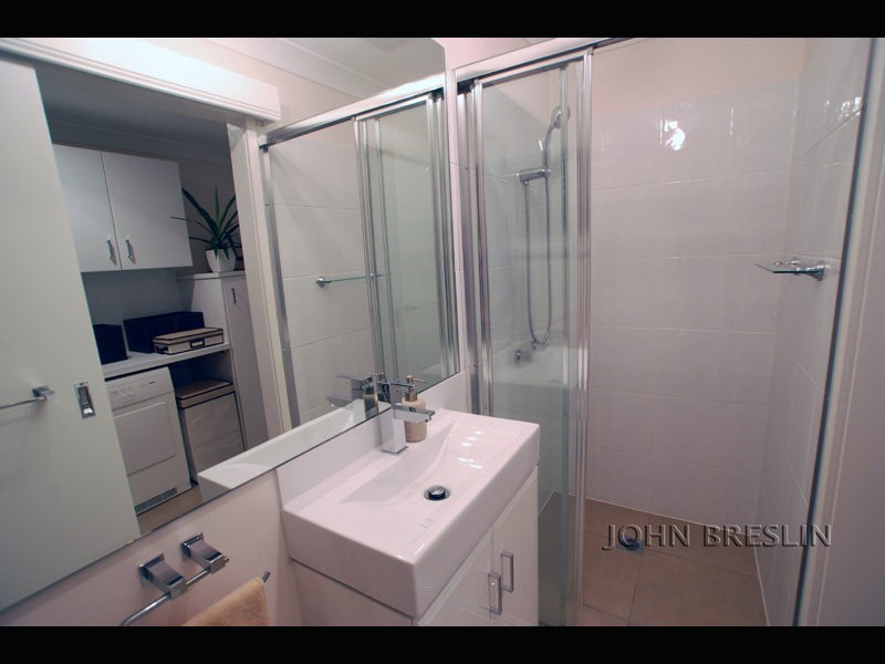 8 Sandringham, Robina QLD 4226