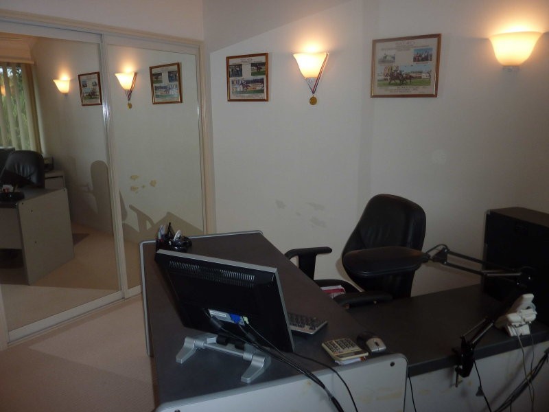 6/125 Santa Cruz Blvd, Clear Island Waters QLD 4226