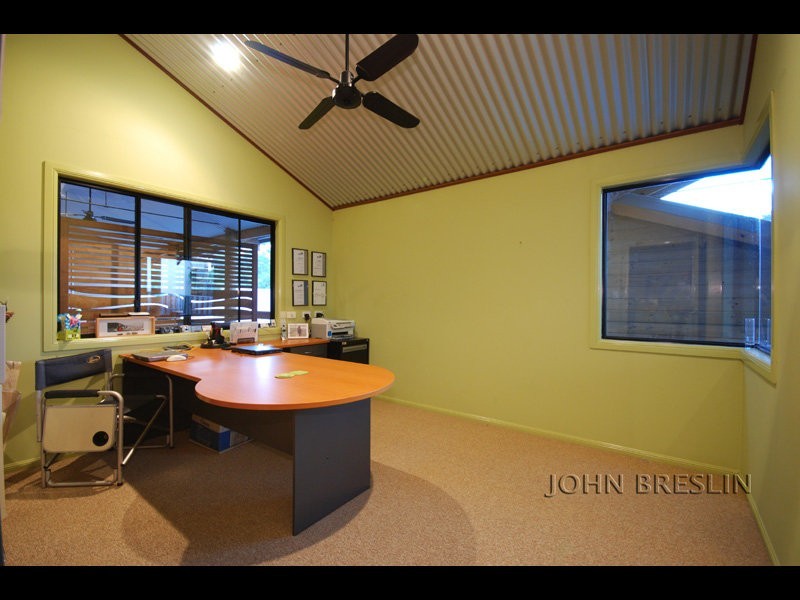 26 Grove Creek Cl, Reedy Creek QLD 4227