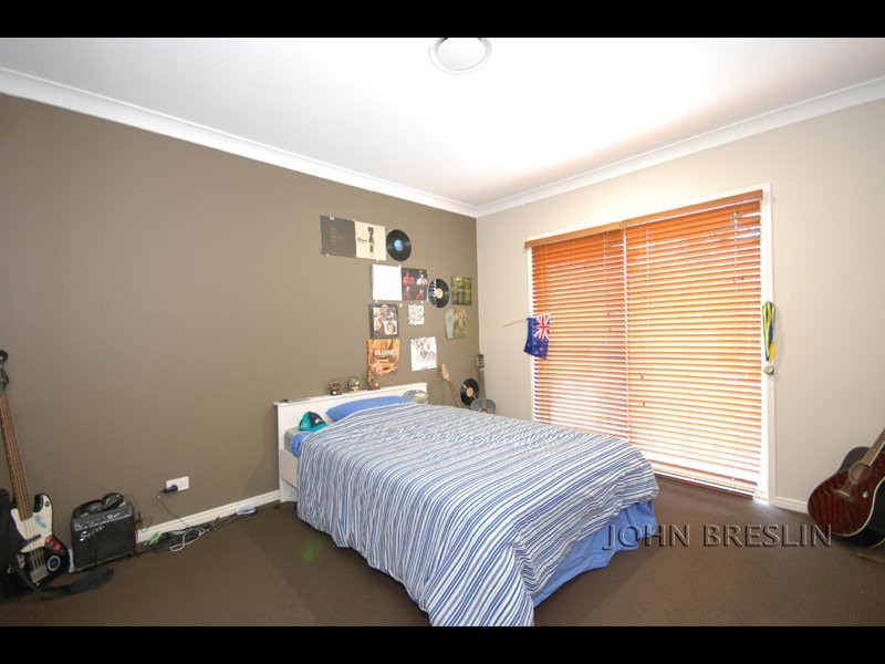 35 Willow Tree Drv, Reedy Creek QLD 4227