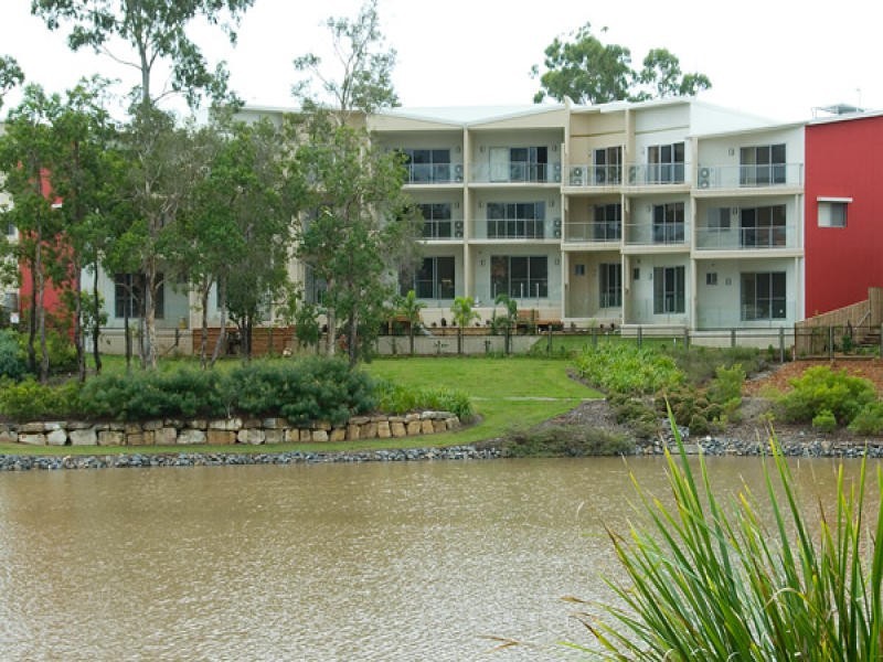 7/35 azzurra Drv, Varsity Lakes QLD 4227