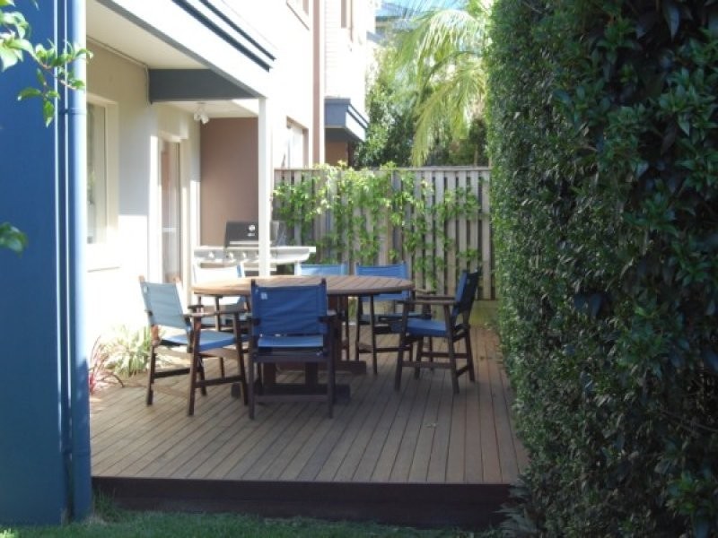 12/13 Mapleton Cct, Varsity Lakes QLD 4227