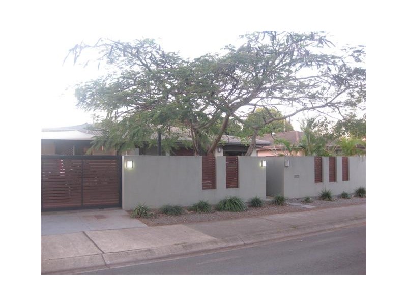 51 Poinciana, Broadbeach Waters QLD 4218