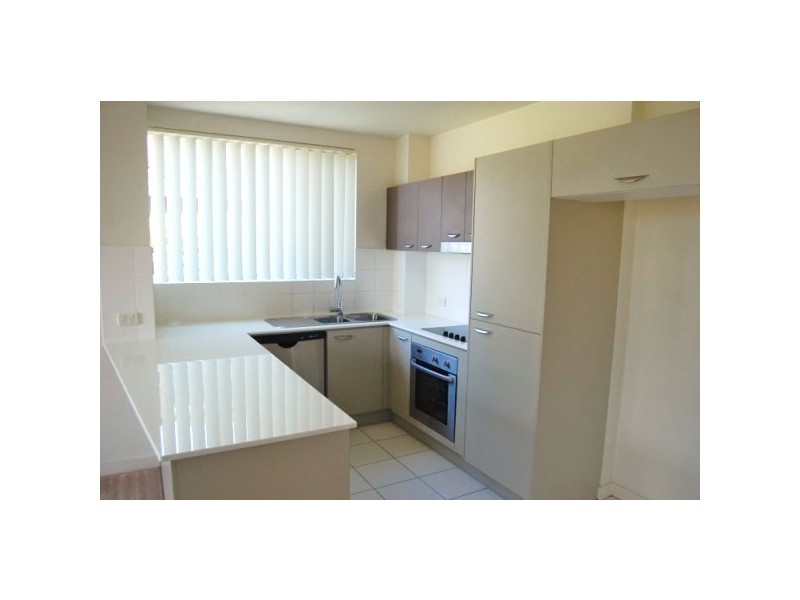 Varsity Lakes QLD 4227